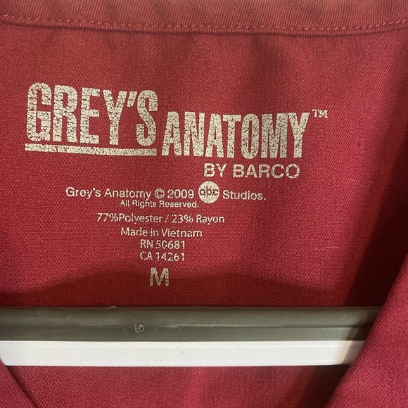 Greys Anatomy Scrub Top Medical Uniform Burgundy Mock Neck Medium - Picture 5 of 12
